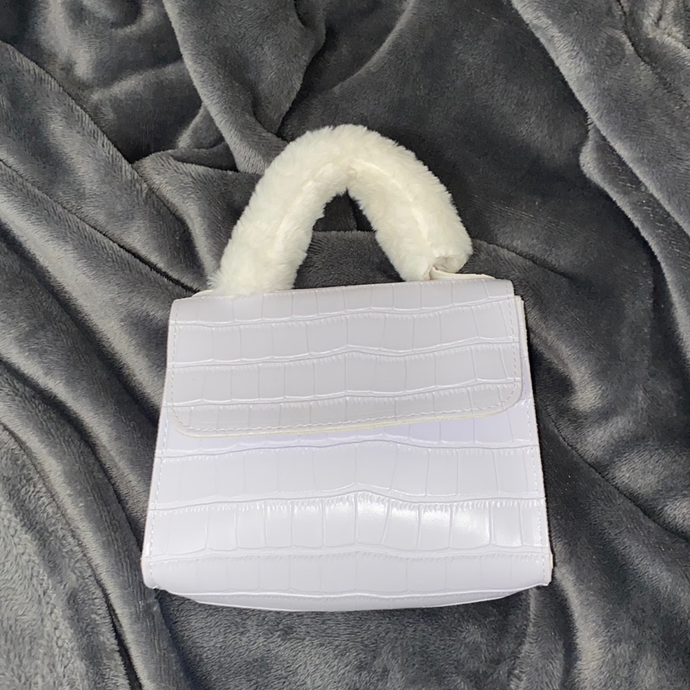 $5 SALE!!! White satchel purse with furry handle